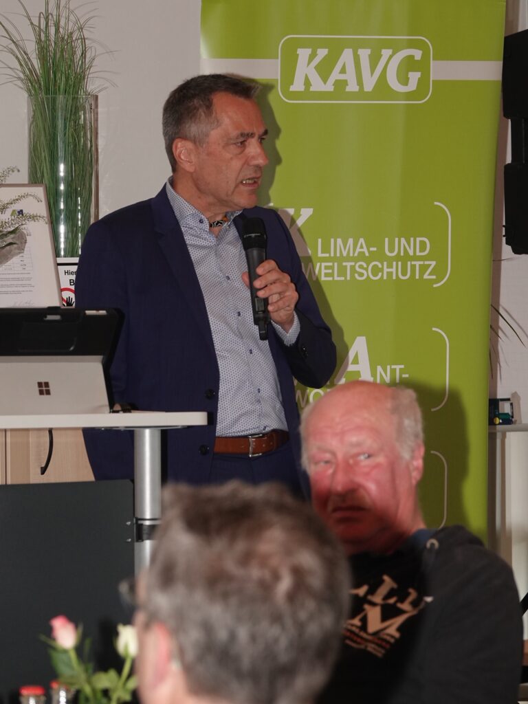 Referent Prof. Gellenbeck (INFA)